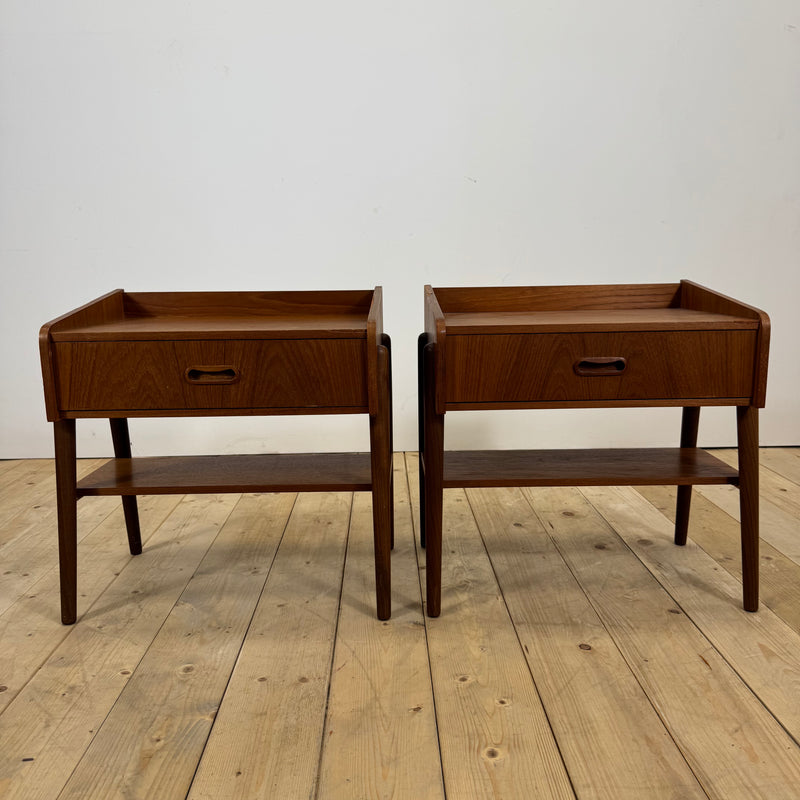 Coppia di comodini in teak danesi, anni ’60