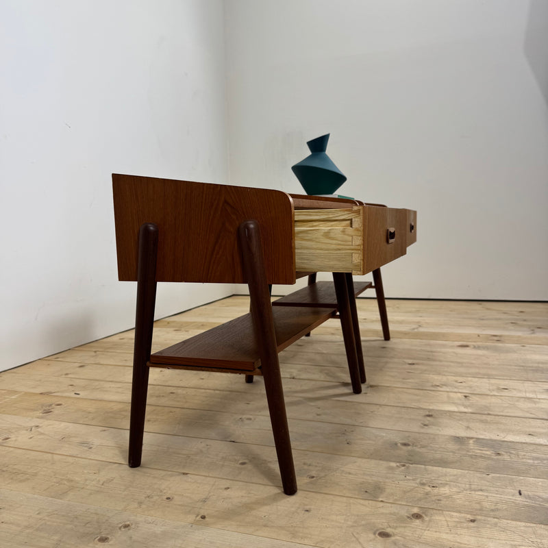 Coppia di comodini in teak danesi, anni ’60