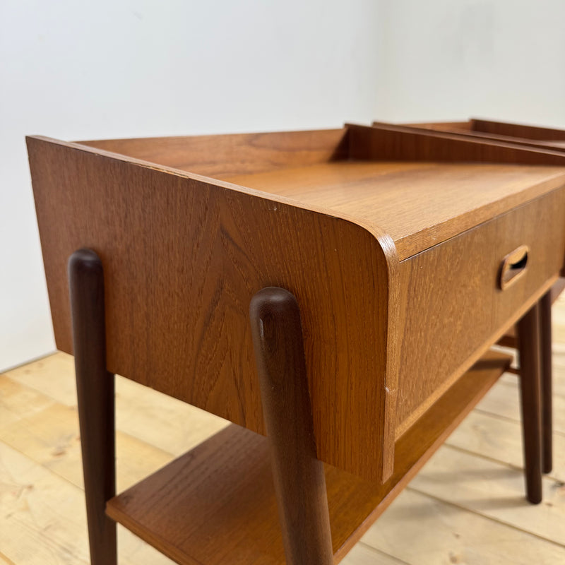 Coppia di comodini in teak danesi, anni ’60