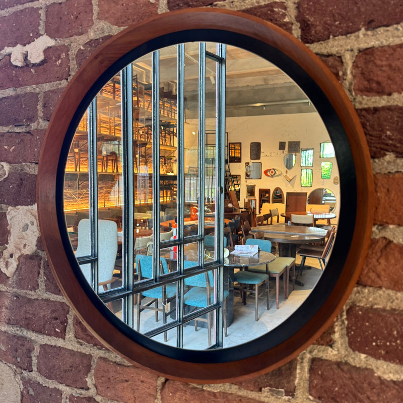 Specchio rotondo in teak, Danimarca 1960