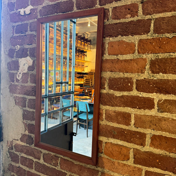 dettaglio cornice legno teak specchio stov