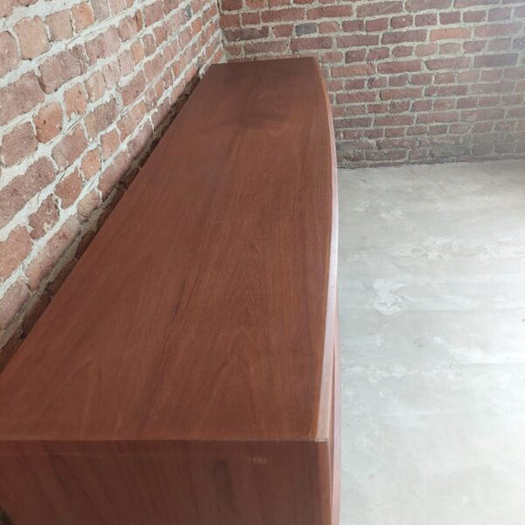 dettaglio maniglie legno teak credenza hp hansen