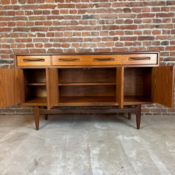 dettaglio maniglie sideboard g plan teak stov