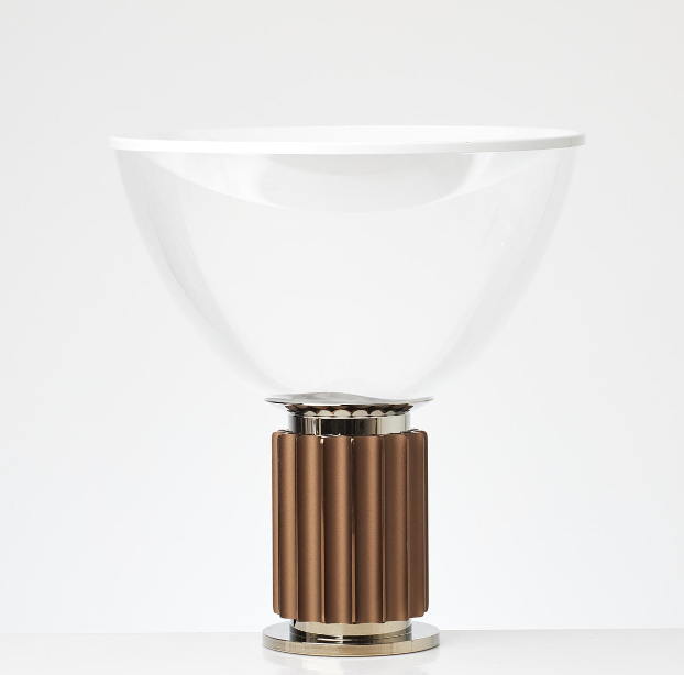 dettaglio riflettore bianco lampada taccia flos