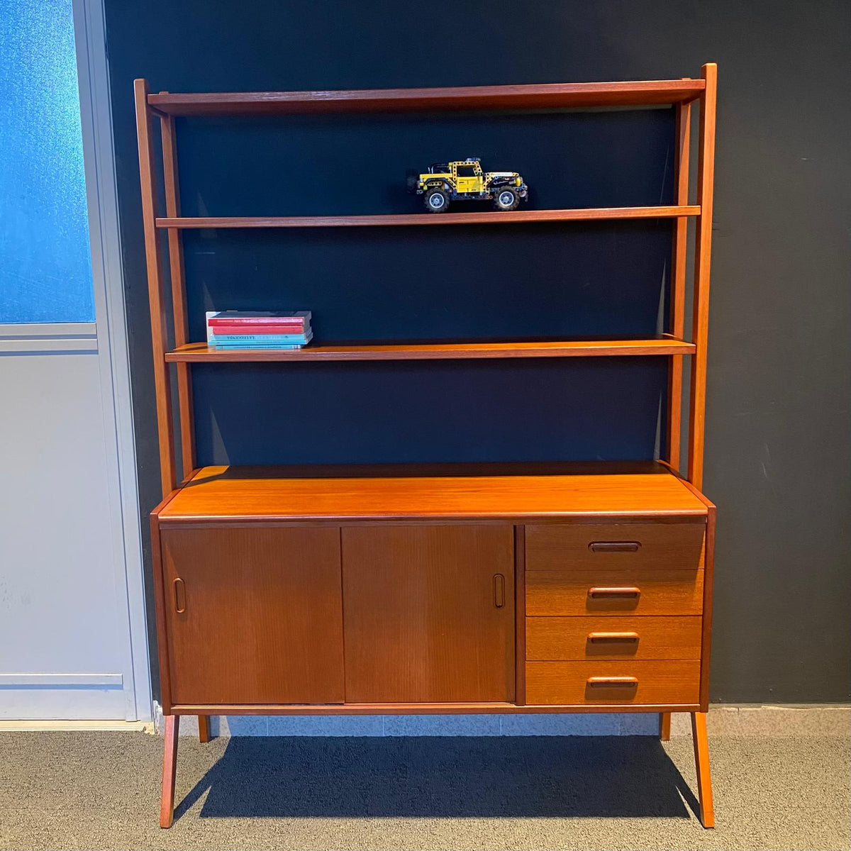 Libreria in teak anni Sessanta