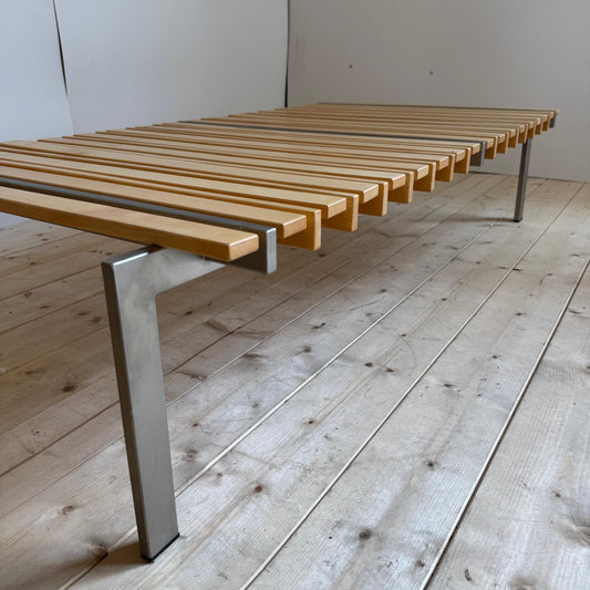 Panca in legno e metallo con cuscini - Danimarca 1970