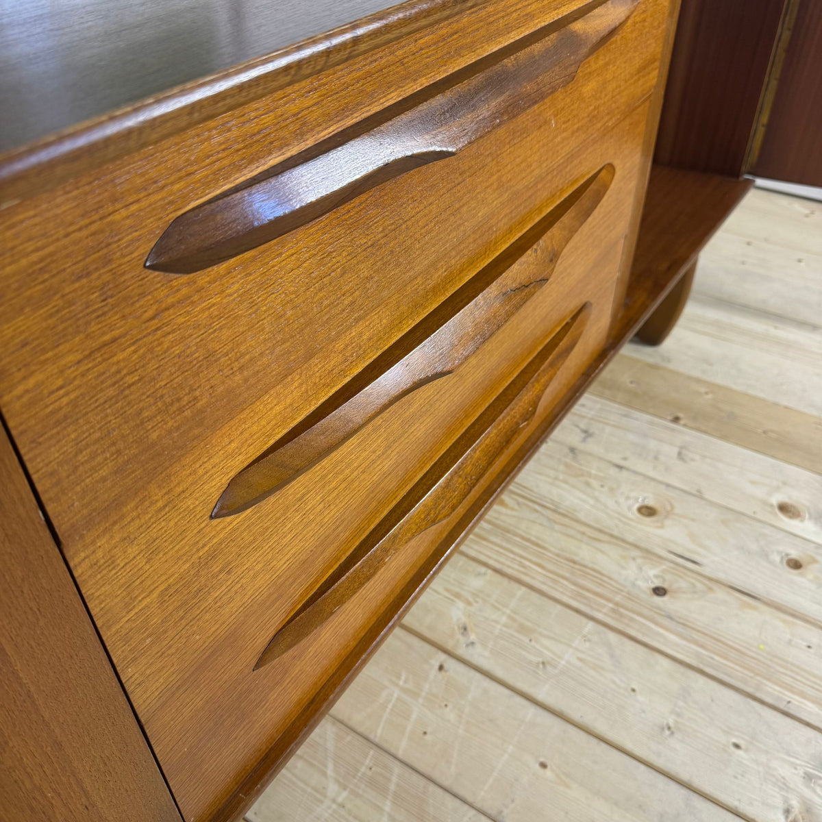 Sideboard Vintage in Teak – Credenza Mid-Century Modern Anni ’60