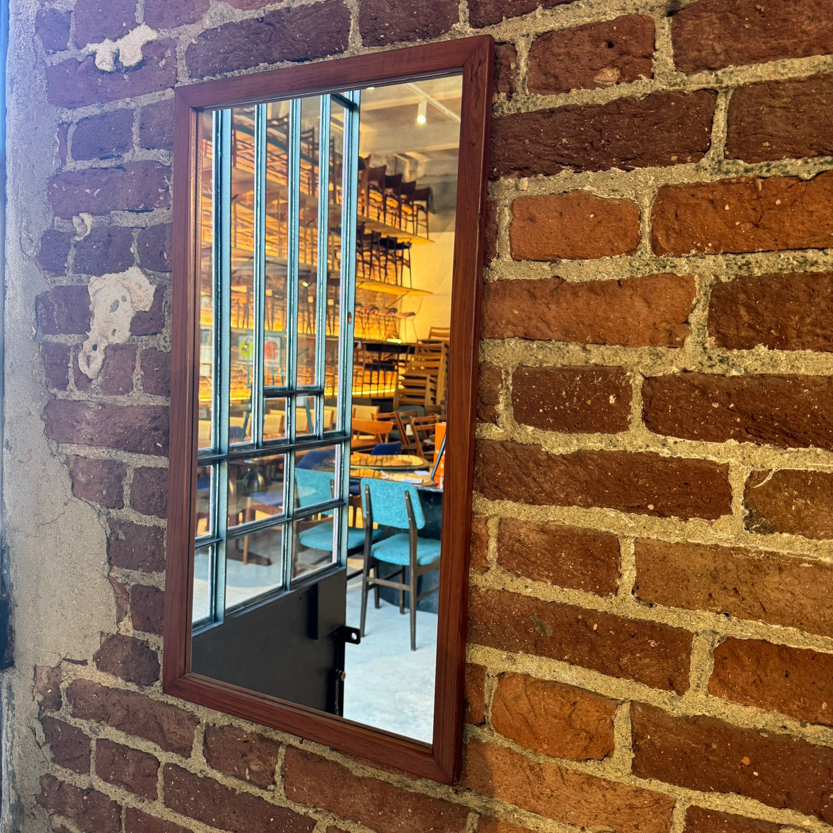 Specchio danese rettangolare in teak, 1960