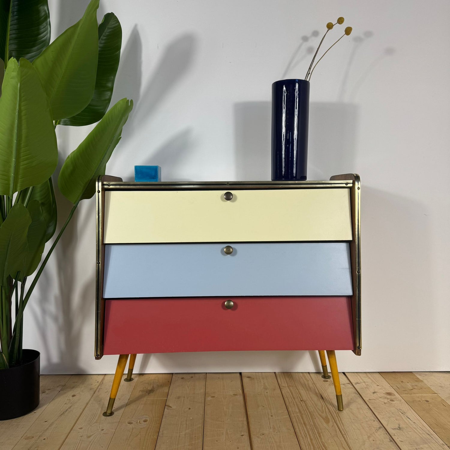 Scarpiera Anni ’70 Multicolor – Design Mid-Century Modern