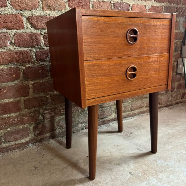 Comodino, teak, Danimarca 1960