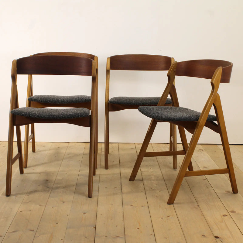 Set of 4 model 1255 chairs by Kjaernulf, 1960s