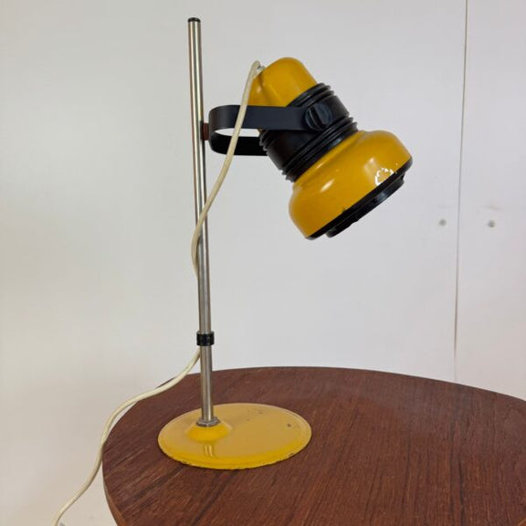 lampada tavolo vintage gialla design space age