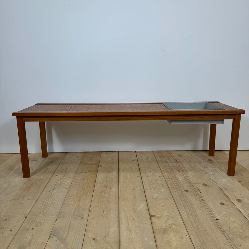 Tavolino da caffè scandinavo con portapiante in teak, 1960