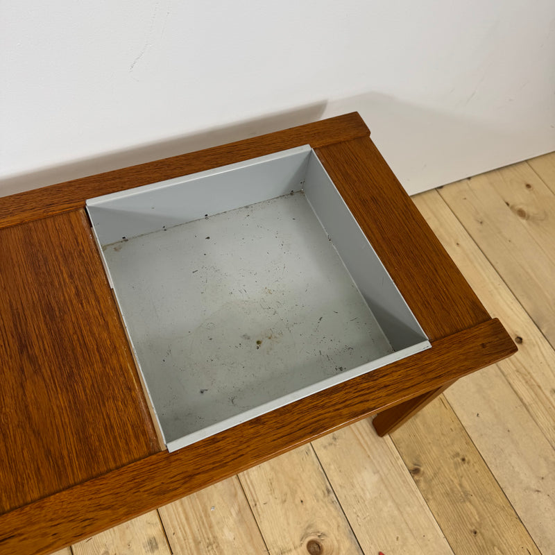 Tavolino da caffè scandinavo con portapiante in teak, 1960