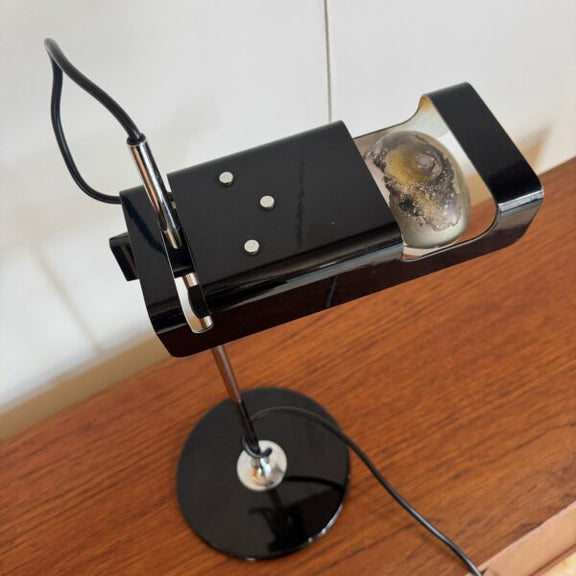 particolare stelo cromato lampada spider joe colombo