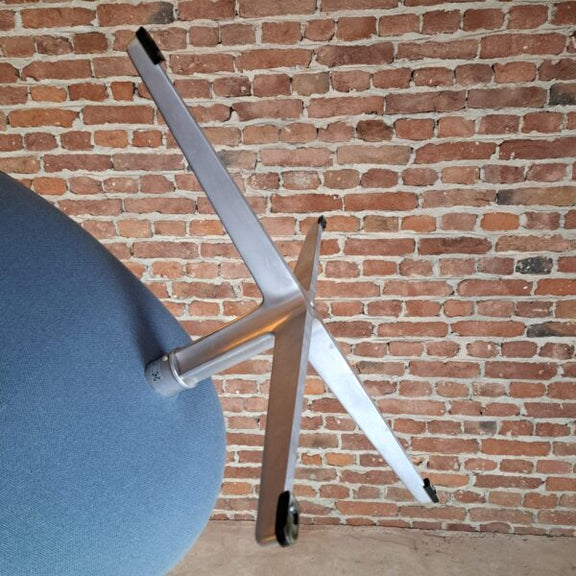 poltrona design organico swan arne jacobsen stov