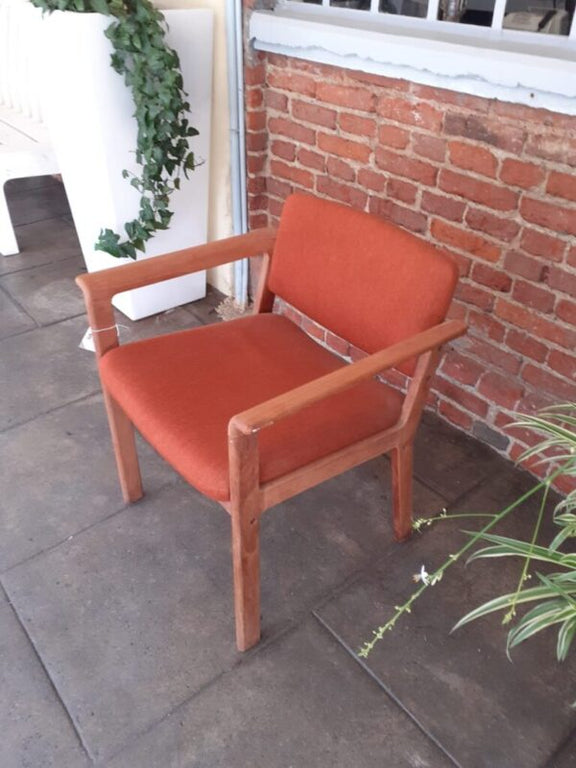 poltroncina mid century design scandinavo stov furniture