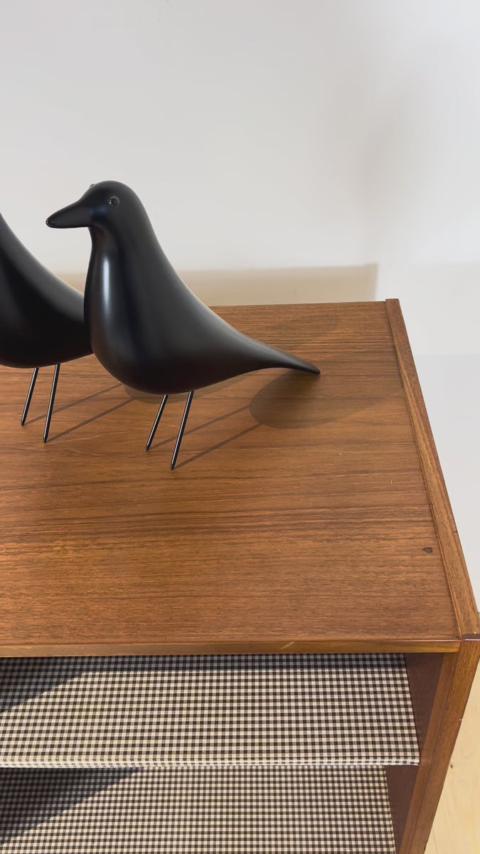 Sideboard in teak con ante scorrevoli, anni ’60
