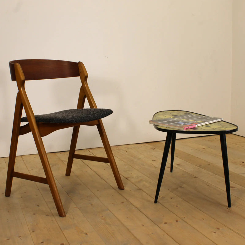 Set of 4 model 1255 chairs by Kjaernulf, 1960s