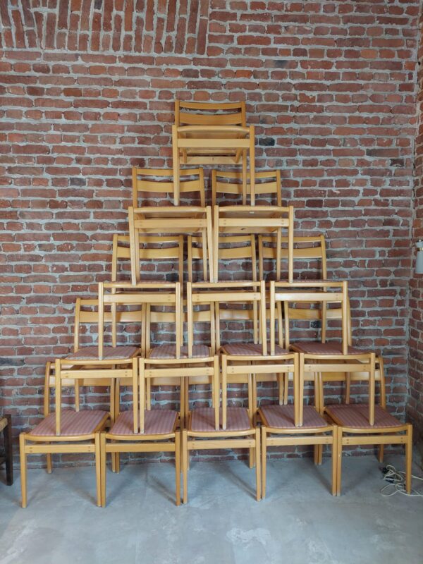 set 18 sedie impilabili danimarca 1970