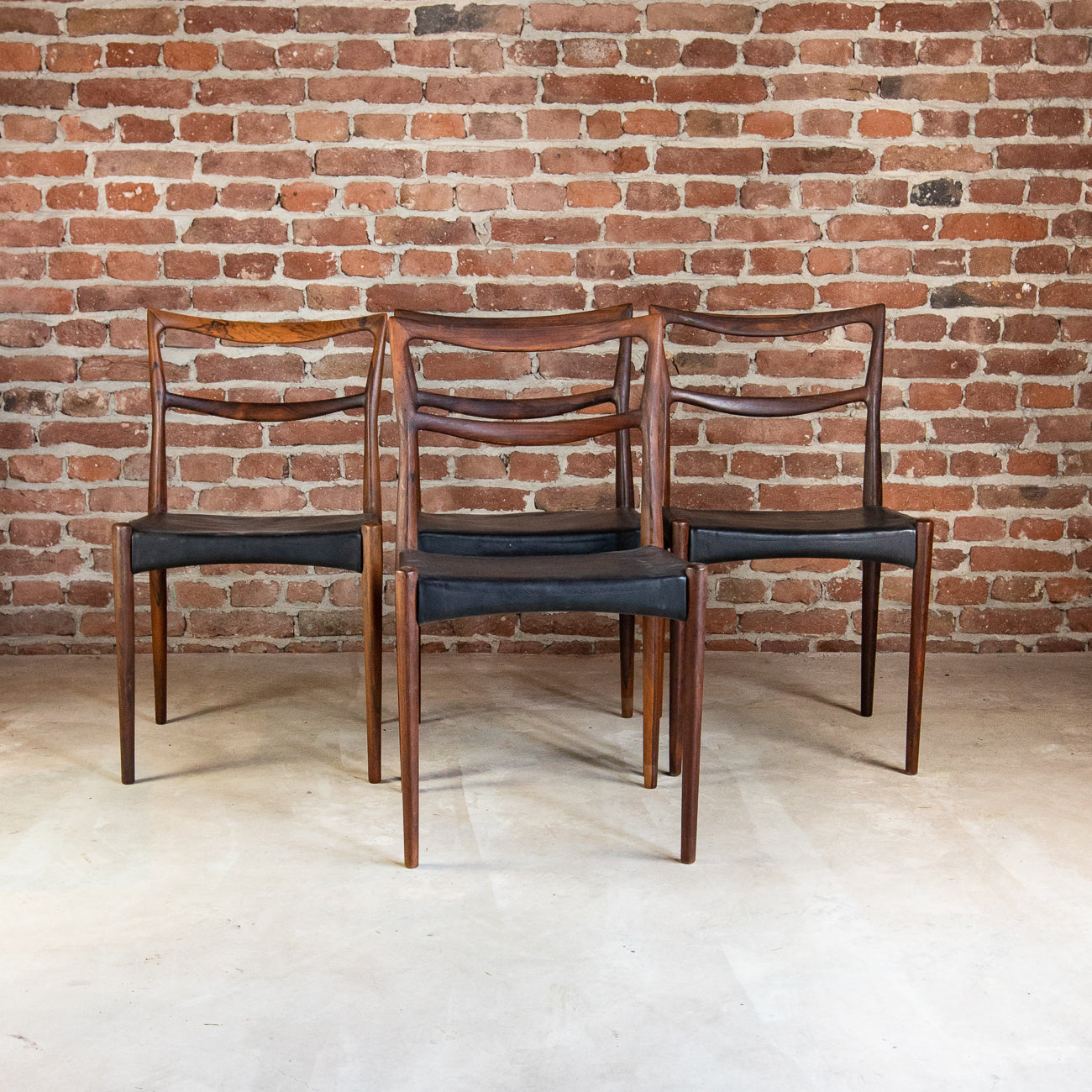 set quattro sedie hw klein bramin palissandro 1960