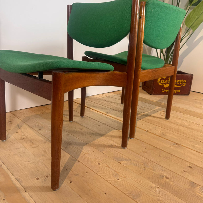 Set di 6 sedie in teak model 197 di Finn Juhl, anni ’60