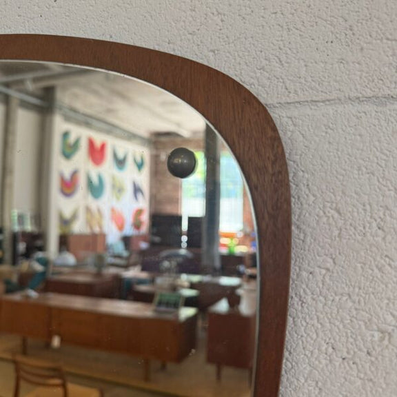 specchio parete svuotatasche design scandinavo anni 60