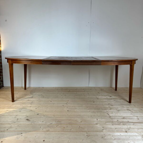 tavolo benny a linden aperto esteso design danese