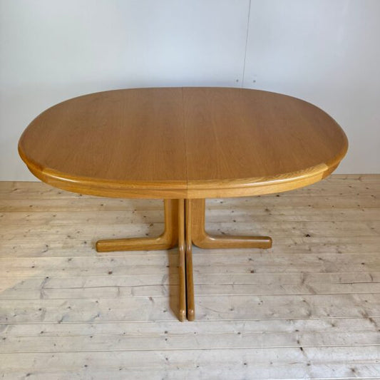 tavolo mid century in legno di quercia