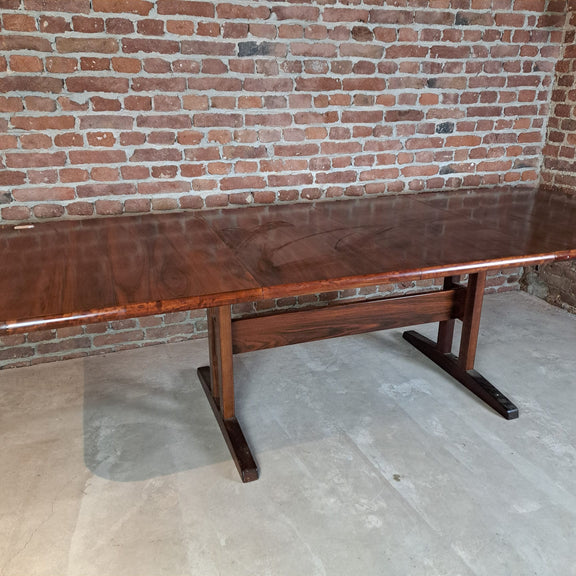 tavolo vintage rosewood design scandinavo lusso