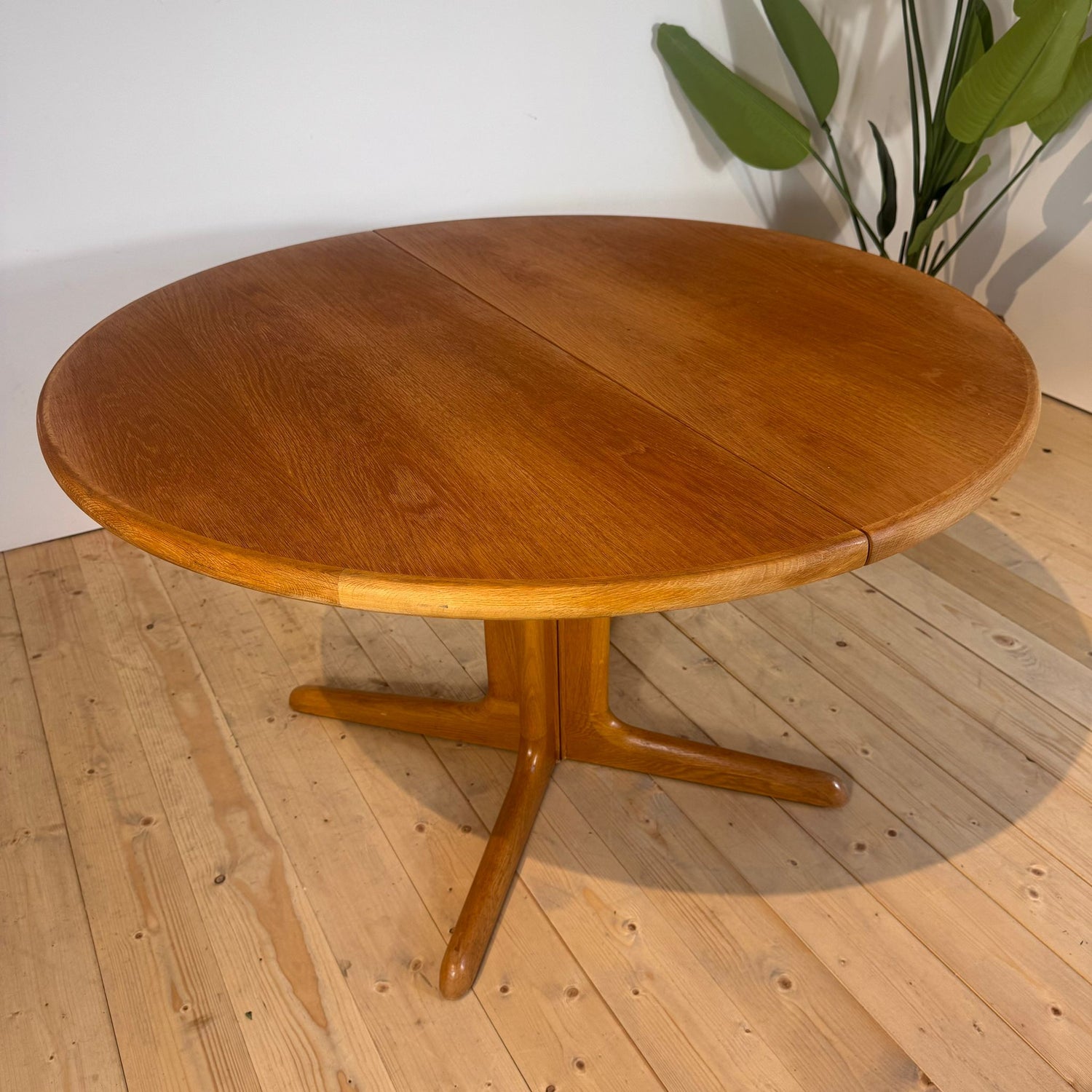 Tavolo rotondo Skovby Møbelfabrik in teak, anni ’60